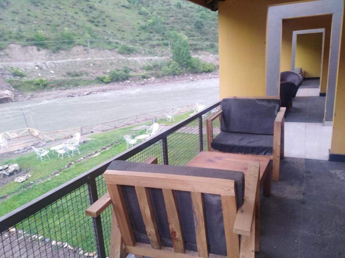 Bela Resorts Naran Esterno foto