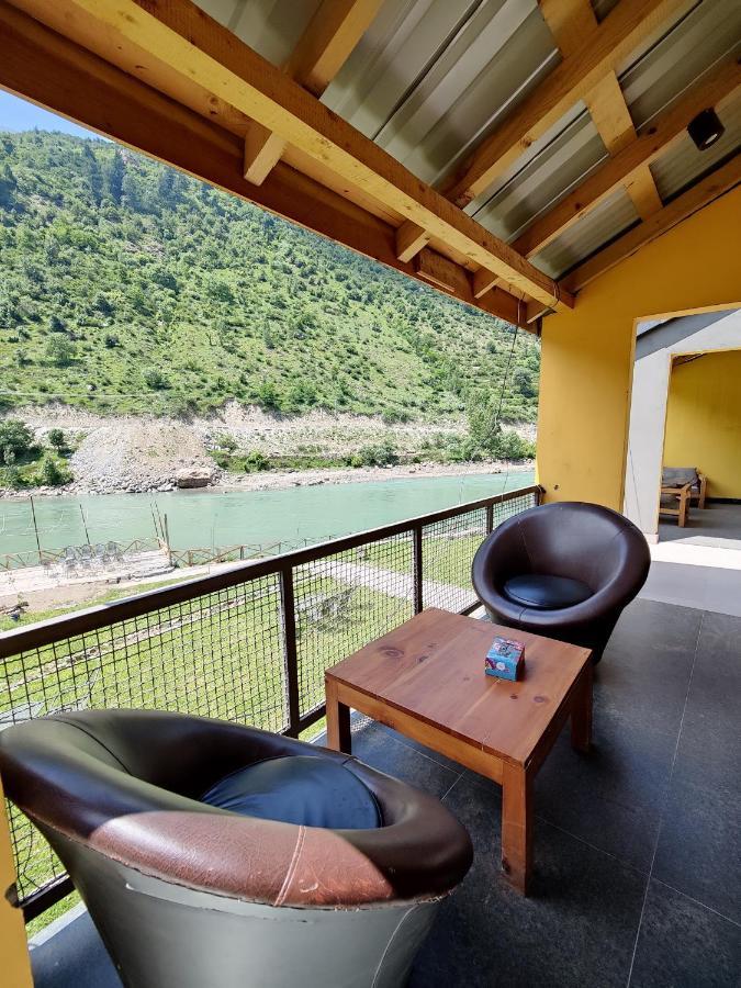 Bela Resorts Naran Esterno foto